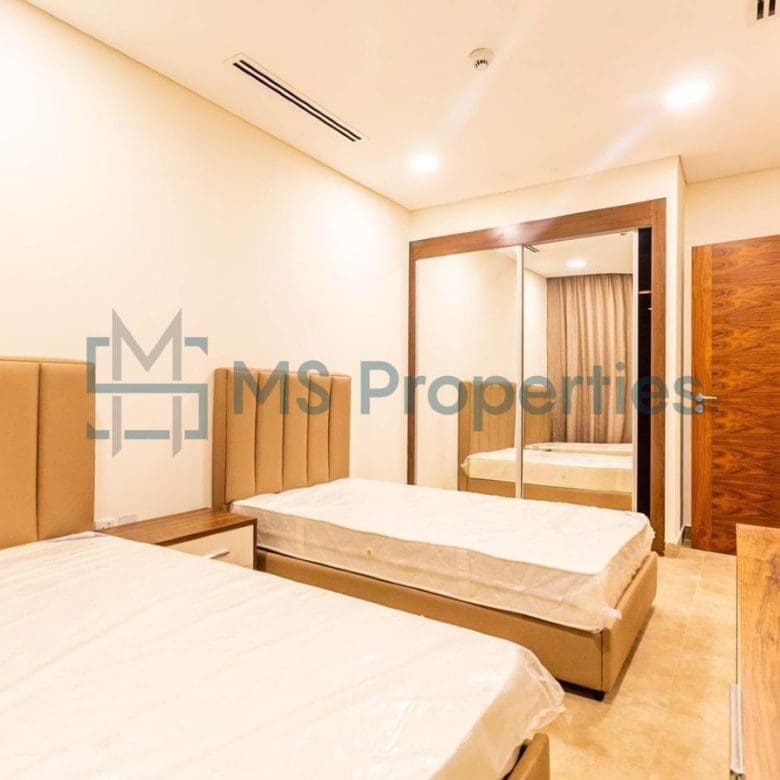 Spectacular 1Bedroom Flat with Balcony For Sale