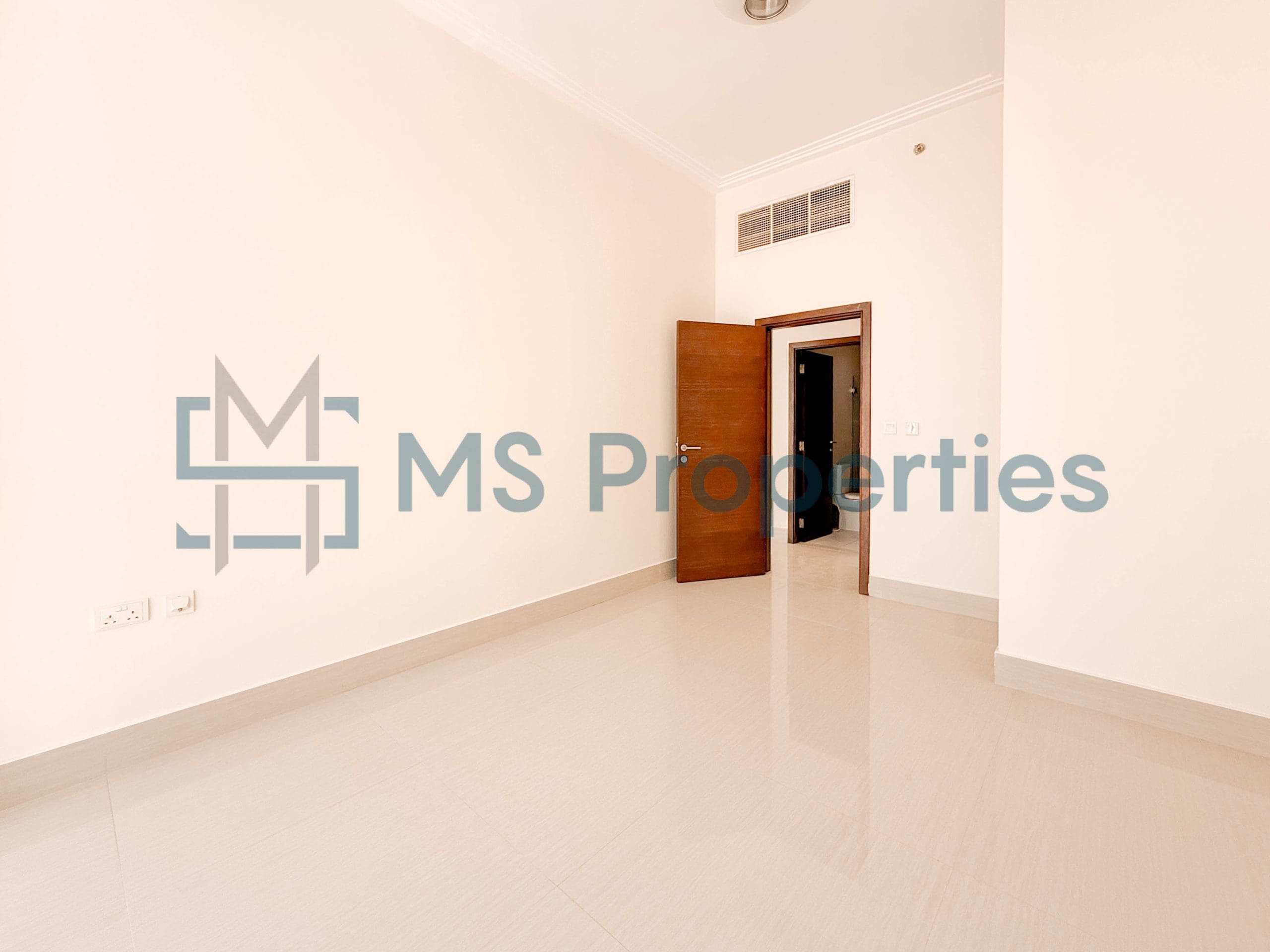 High Floor | Spacious 2BR Apartment+Bills Included