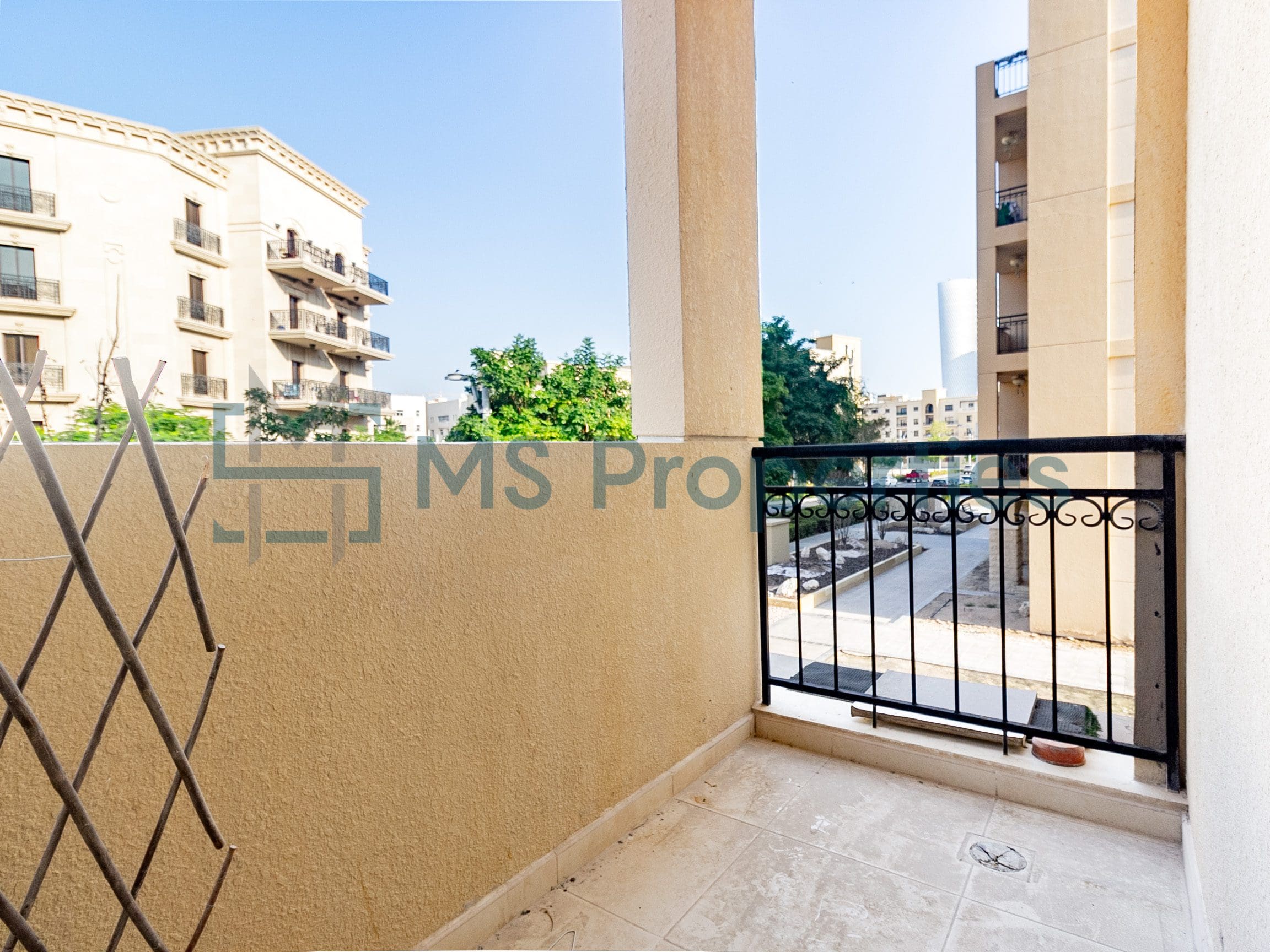 Sophisticated 1 BHK Apartment with Balcony City View