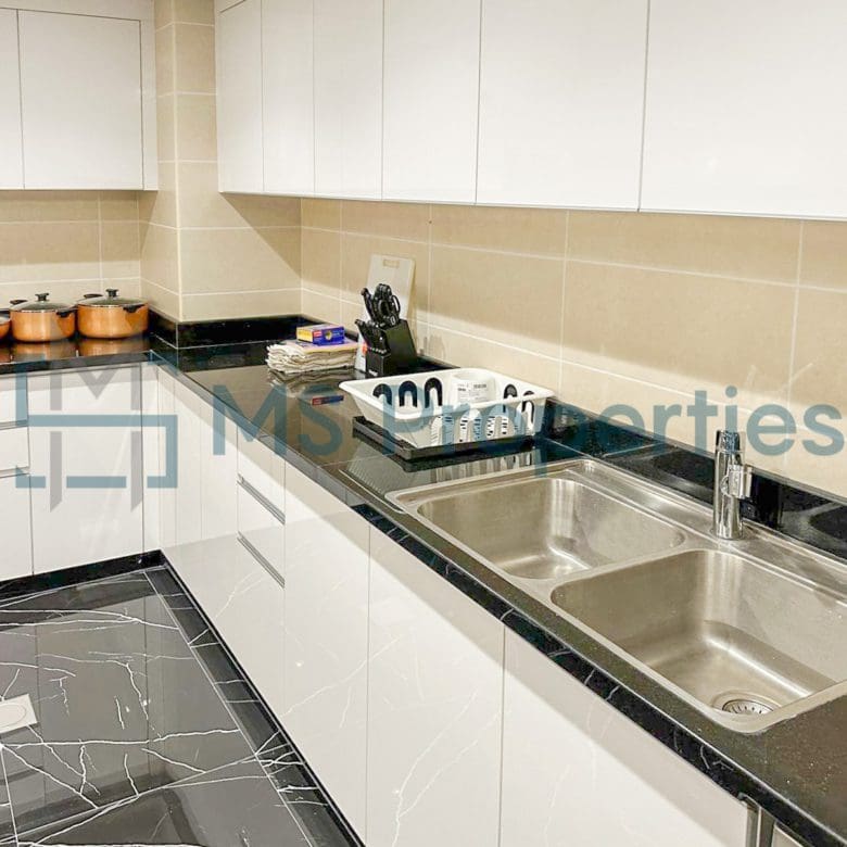 Luxurious 3BR Townhouse with Amazing View Balcony