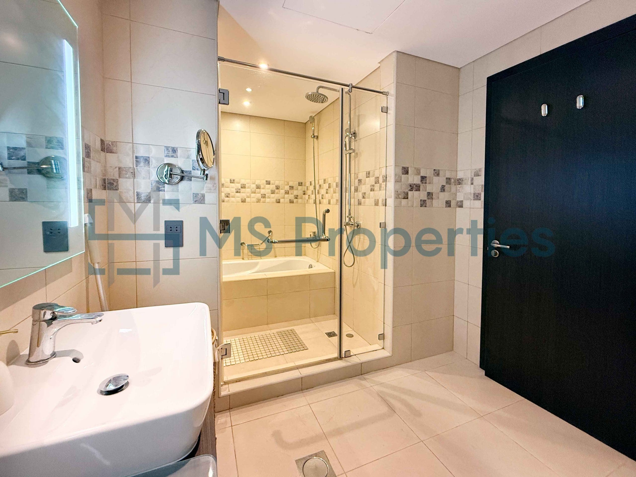 Skyline City View | 1BR Flat +BIlls+WIFI Included