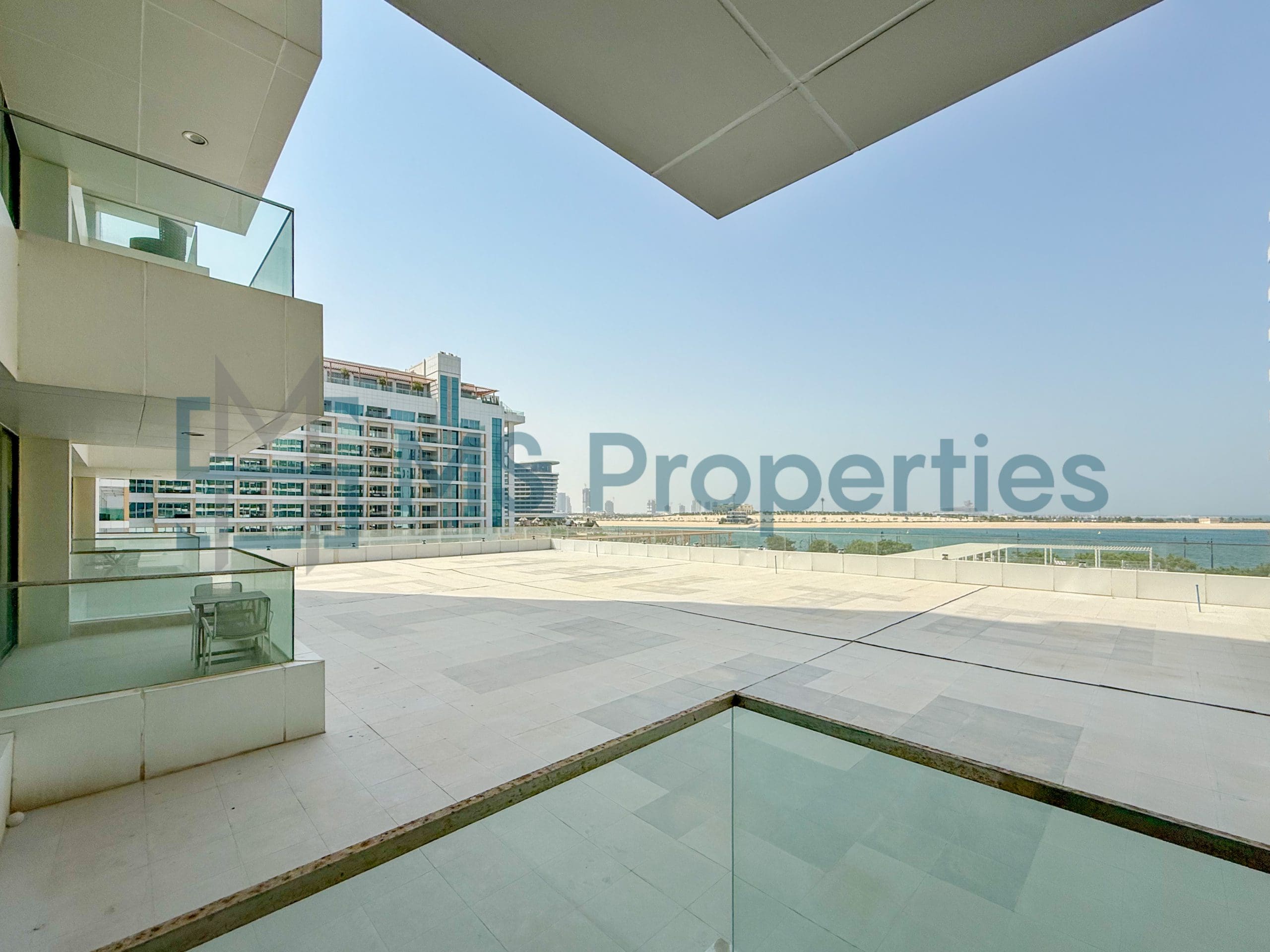Spectacular 1BR Apartment with Sea View Balcony