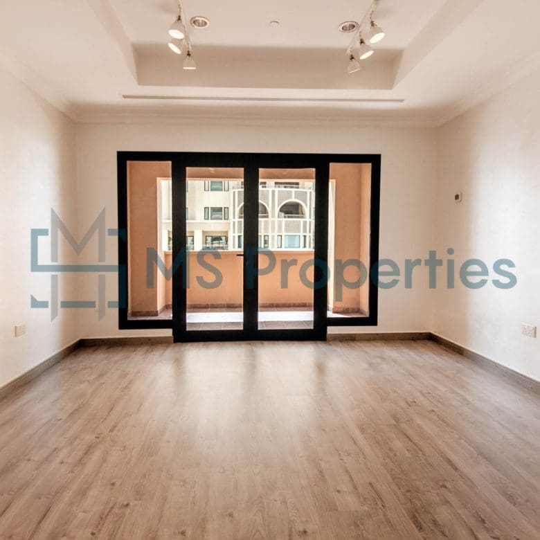 Contemporary 2BR Apartment | Marina Balcony