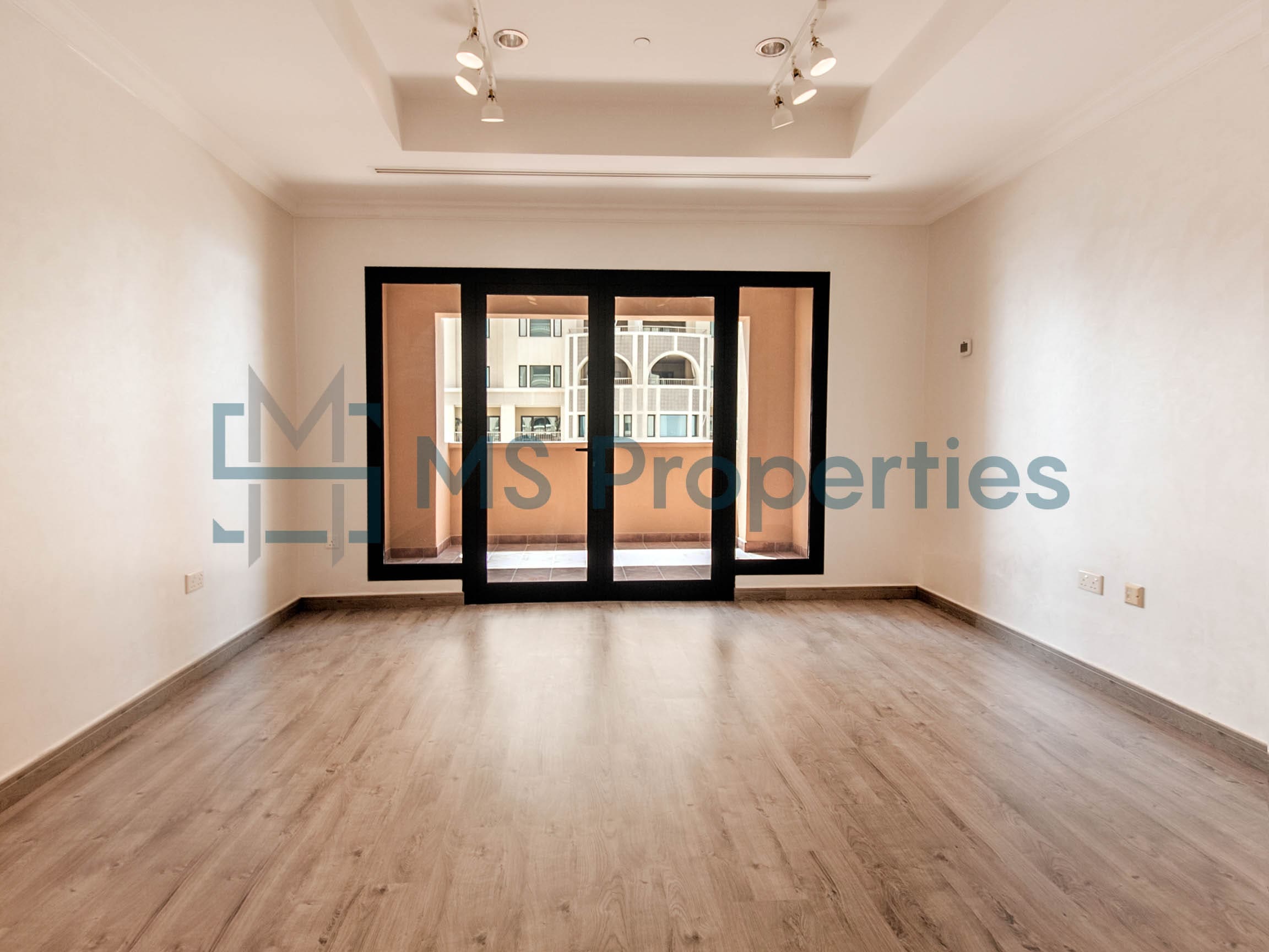 Contemporary 2BR Apartment | Marina Balcony