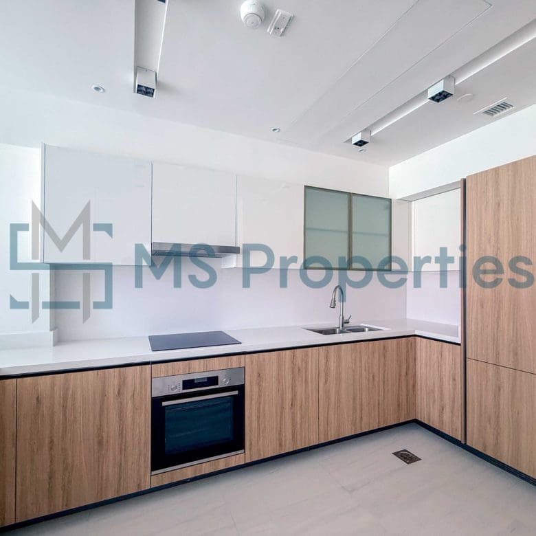 Amazing Sea View Balcony | 1BR Apartment