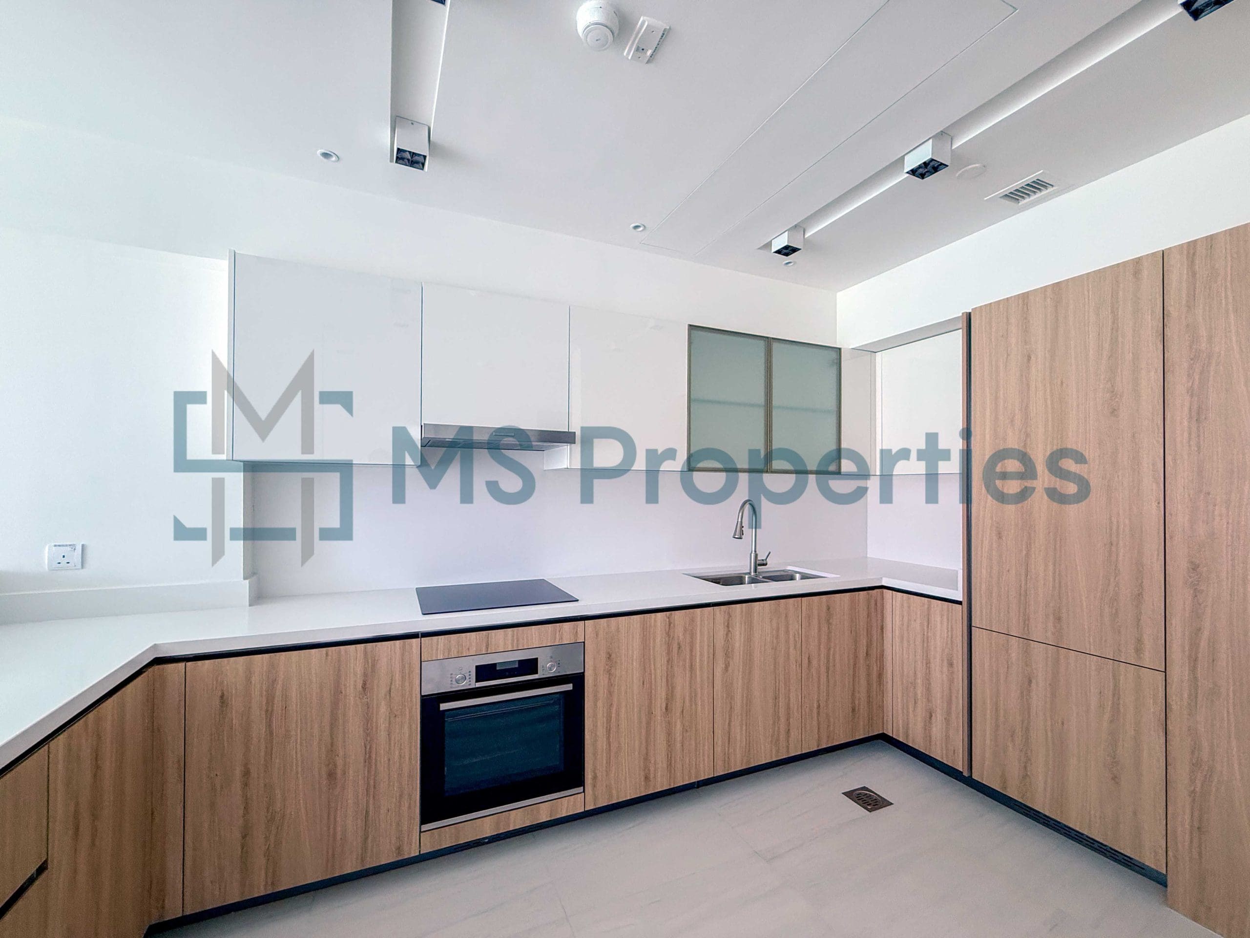Amazing Sea View Balcony | 1BR Apartment