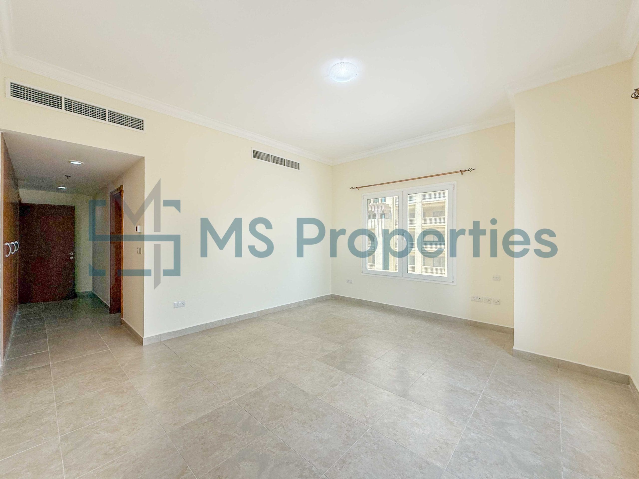 Large Space 2BR Apartment with Big Balcony