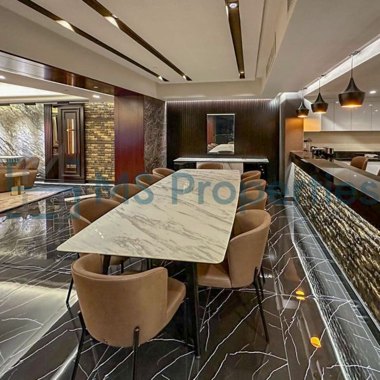 Luxurious 3BR Townhouse with Amazing View Balcony