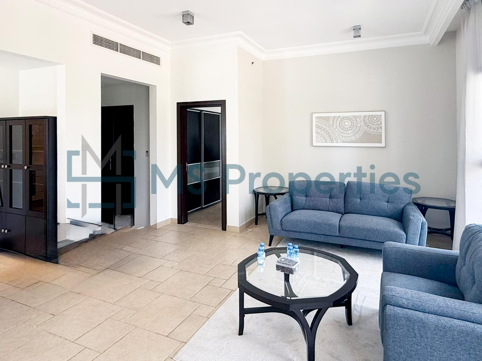 Amazing 1BHK Flat with Balcony in Qanat For Sale