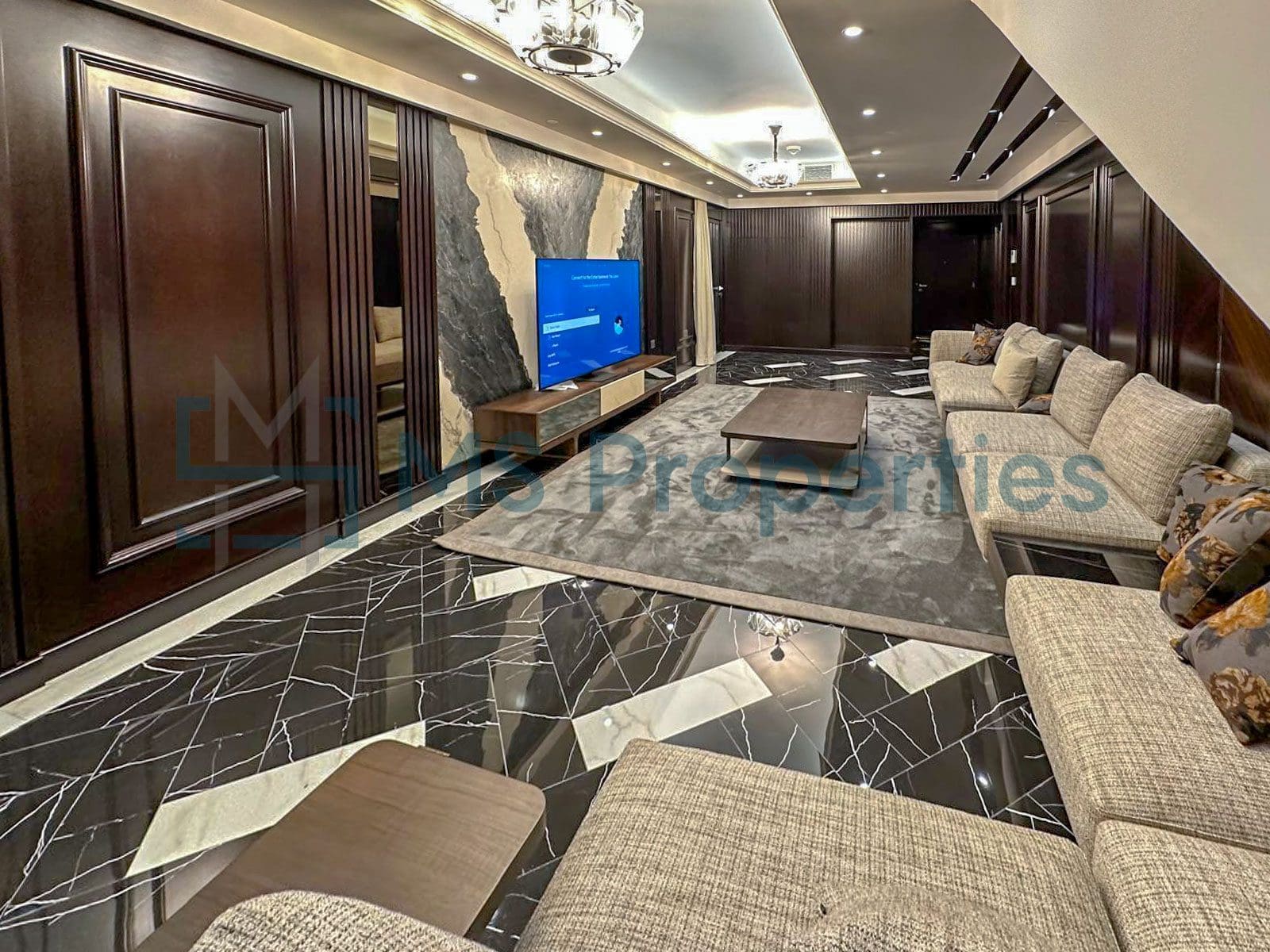 Luxurious 3BR Townhouse with Amazing View Balcony