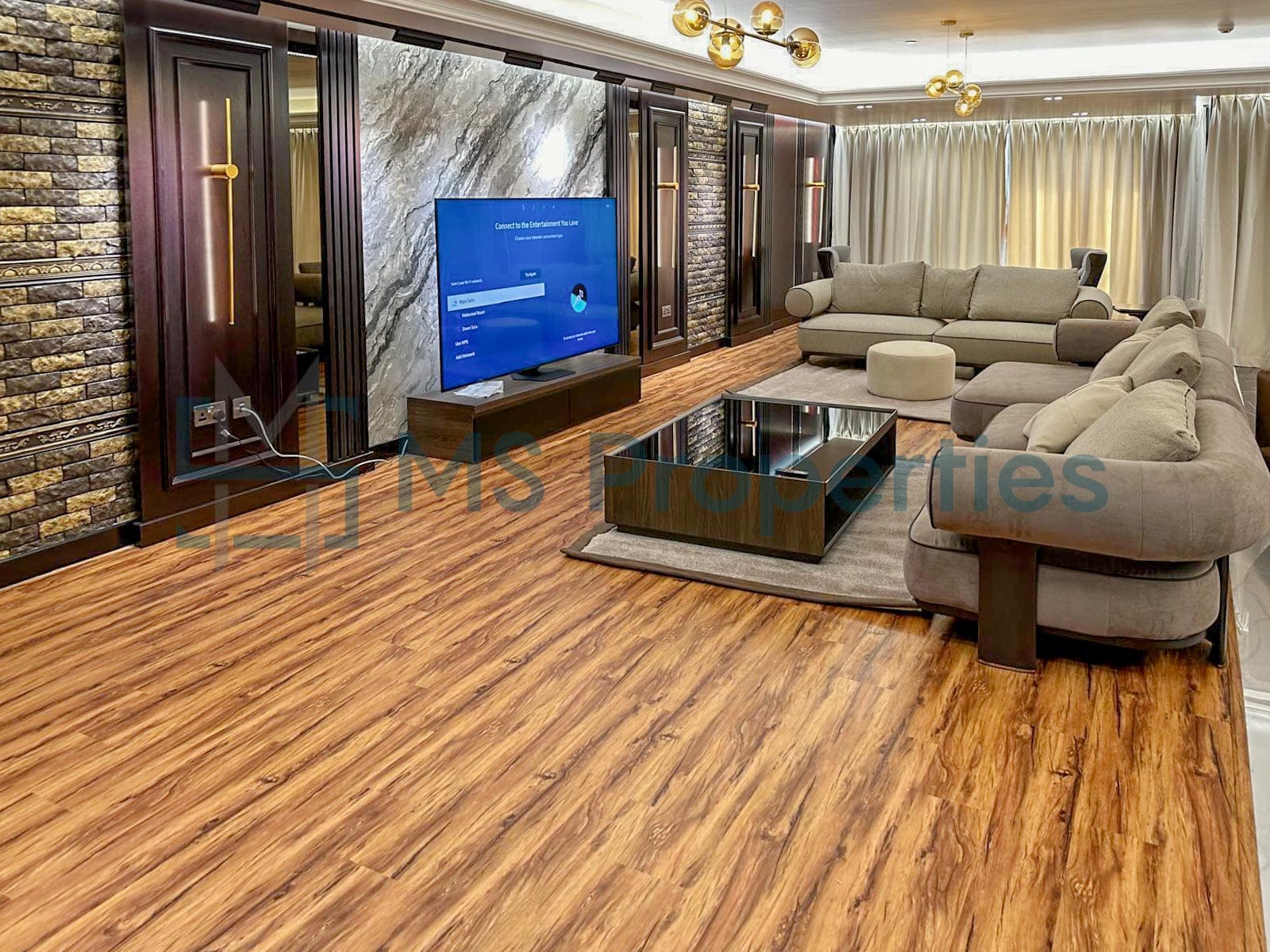Luxurious 3BR Townhouse with Amazing View Balcony