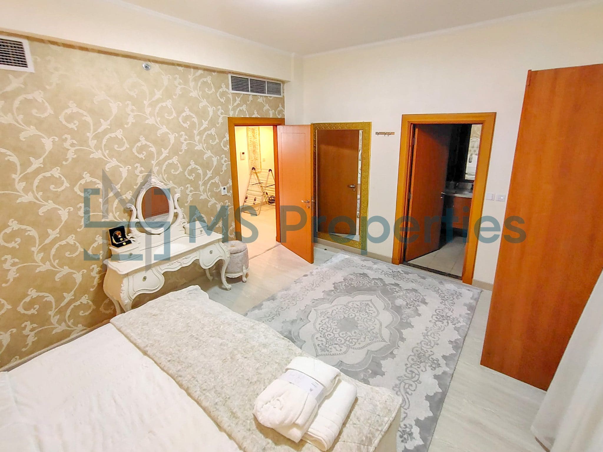 Contemporary 1BR Townhouse | Sea View Balcony