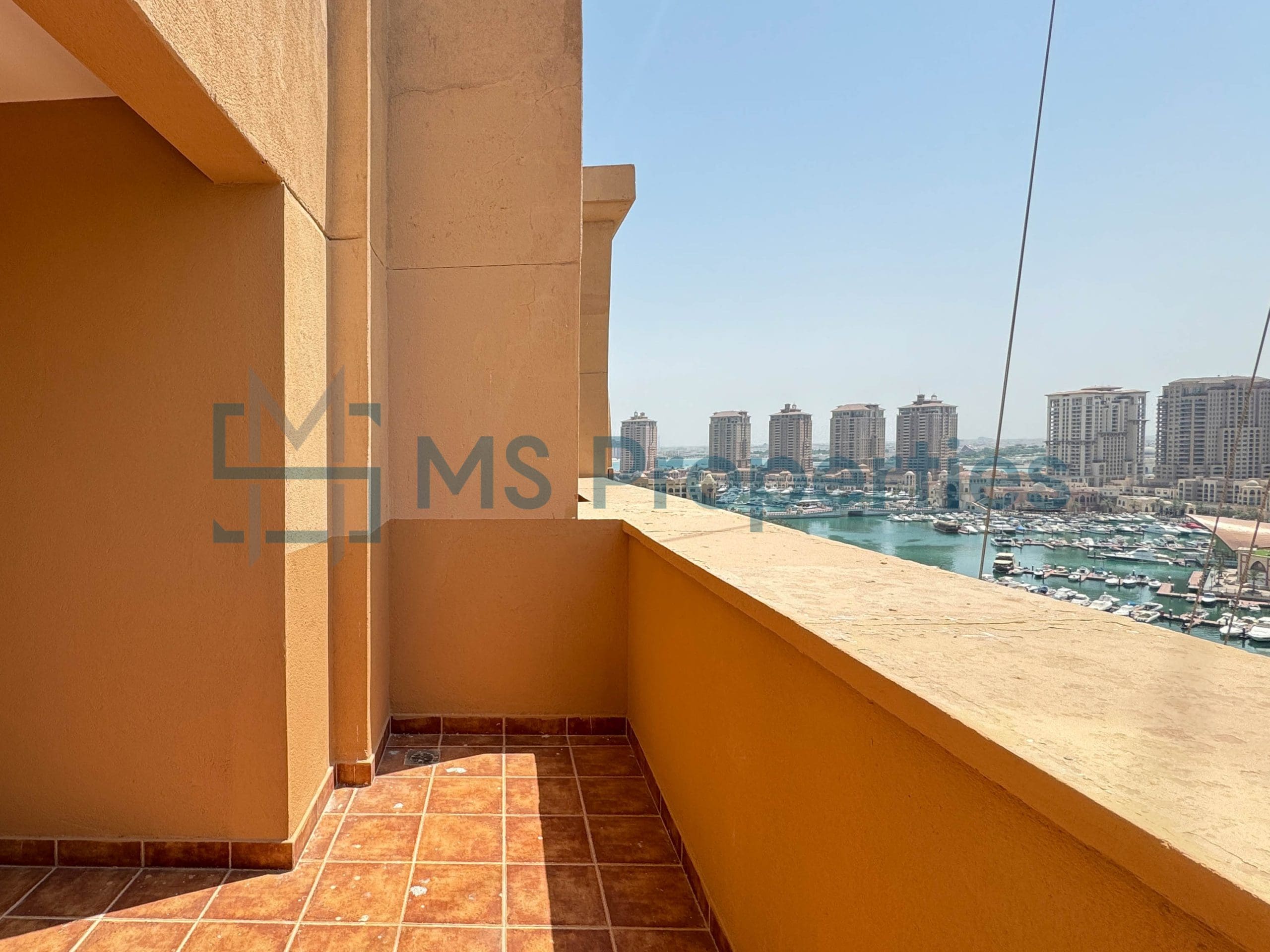 Contemporary 2BR Apartment | Marina Balcony