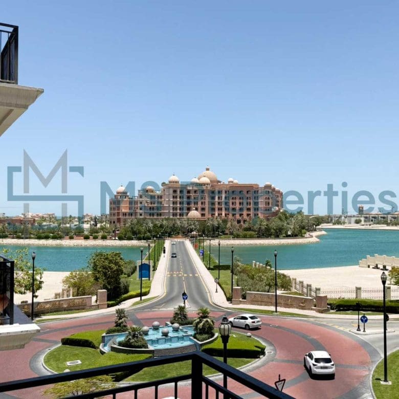 Amazing 1BHK Flat with Balcony in Qanat For Sale