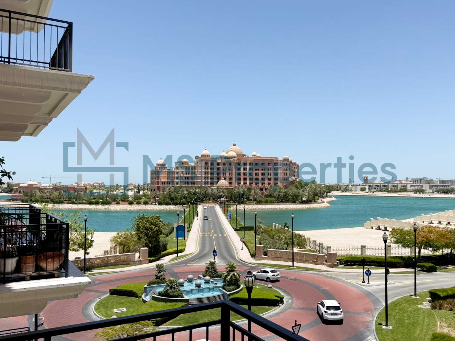 Amazing 1BHK Flat with Balcony in Qanat For Sale