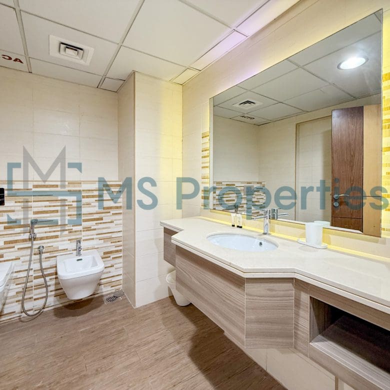 Spectacular 1BR Apartment with Sea View Balcony