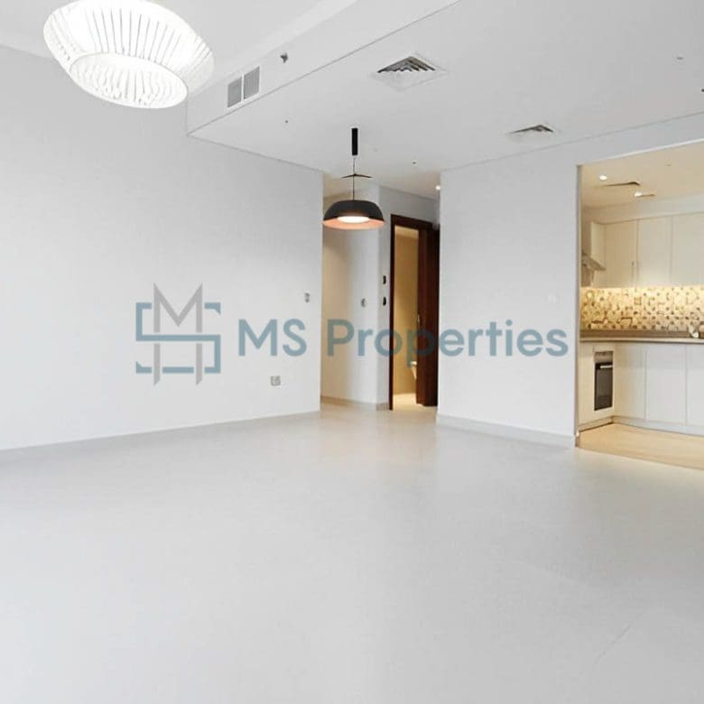 Sophisticated 2BR Chalet | Beach Front View