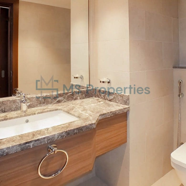 Sophisticated 2BR Chalet | Beach Front View