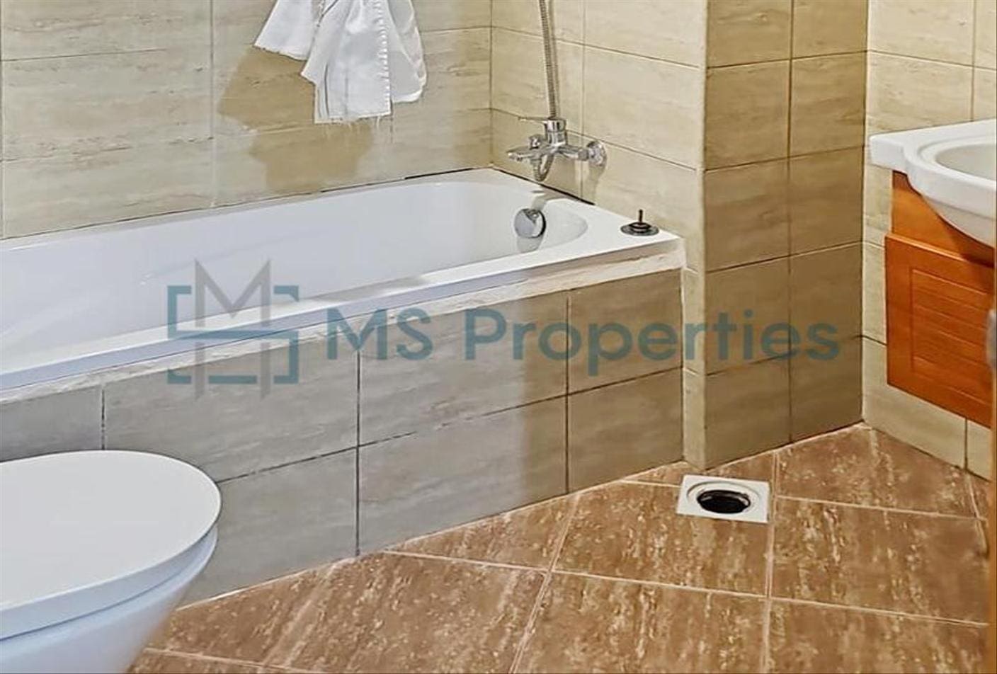 2BHK Flat with Balcony | Lusail City | For Sale