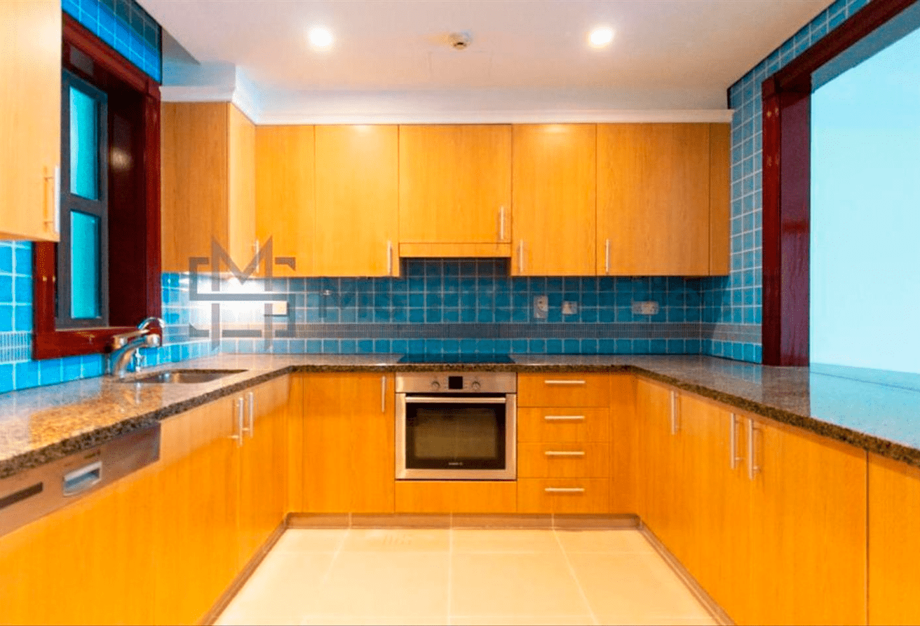 For Sale | 2-Bedroom Townhouse | Full Marina View
