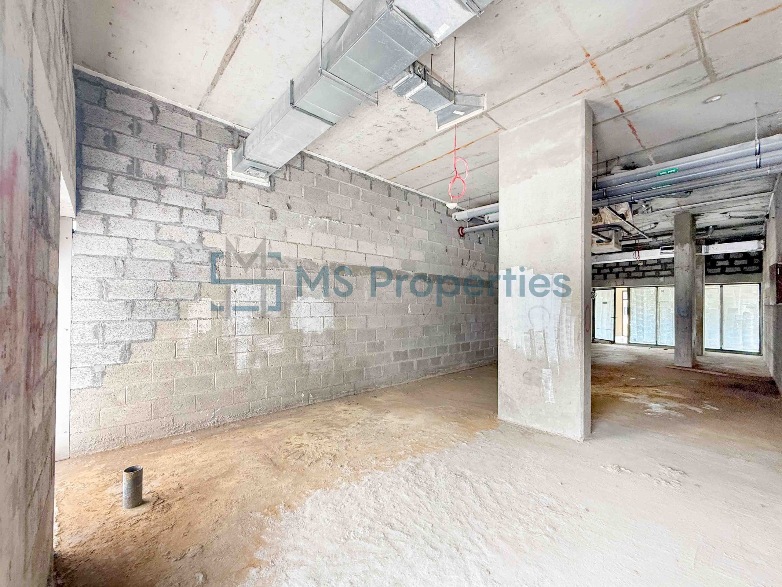 Available Commercial Shop for Rent in Fox Hills