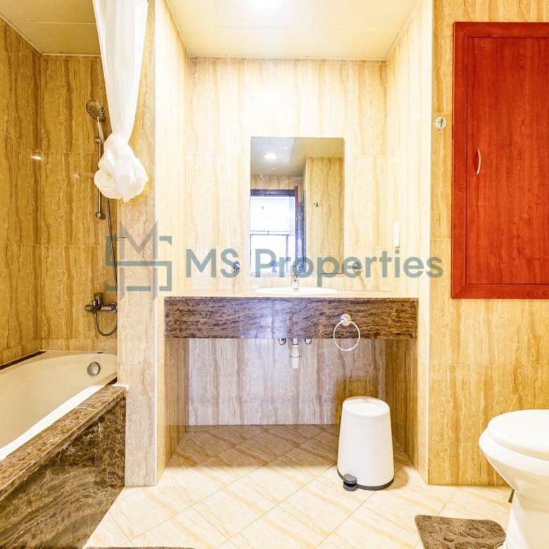 Ready to Move | Cozy 1BR Apartment with Amazing View