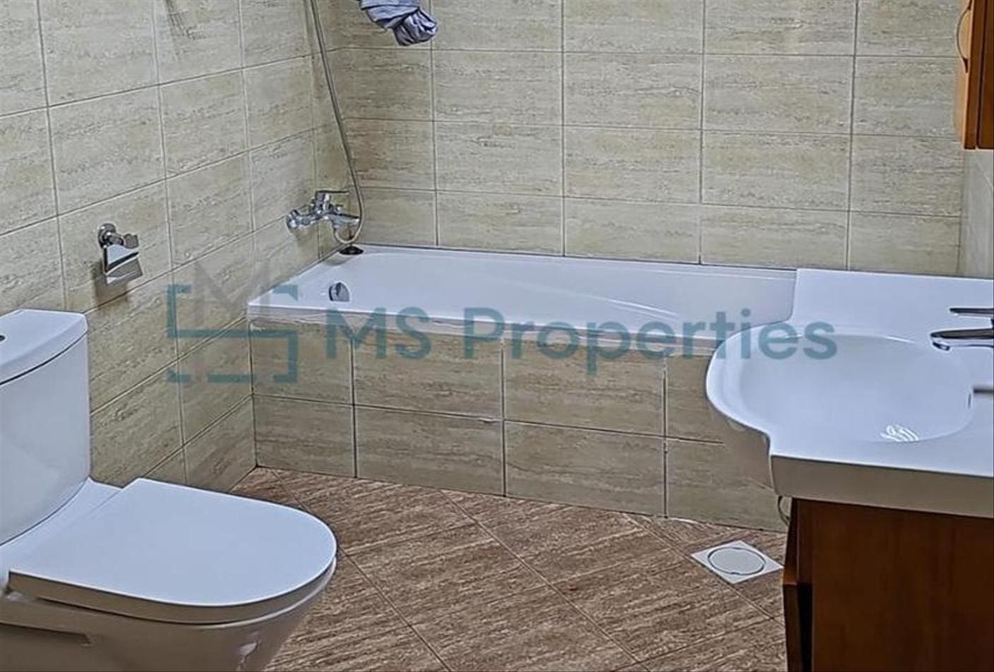 2BHK Flat with Balcony | Lusail City | For Sale