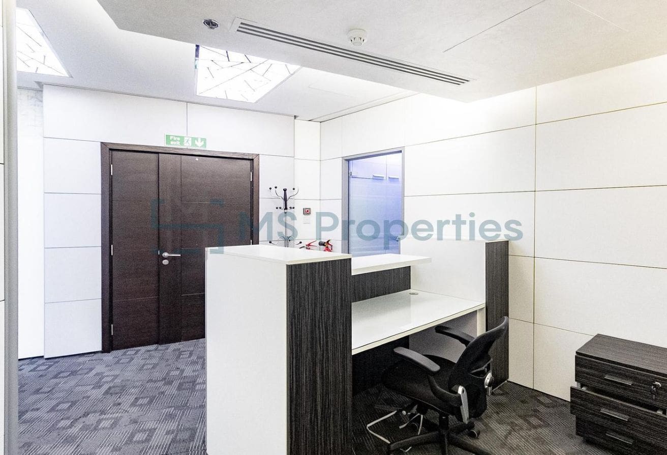 Spacious Office Space with Sea View in West Bay