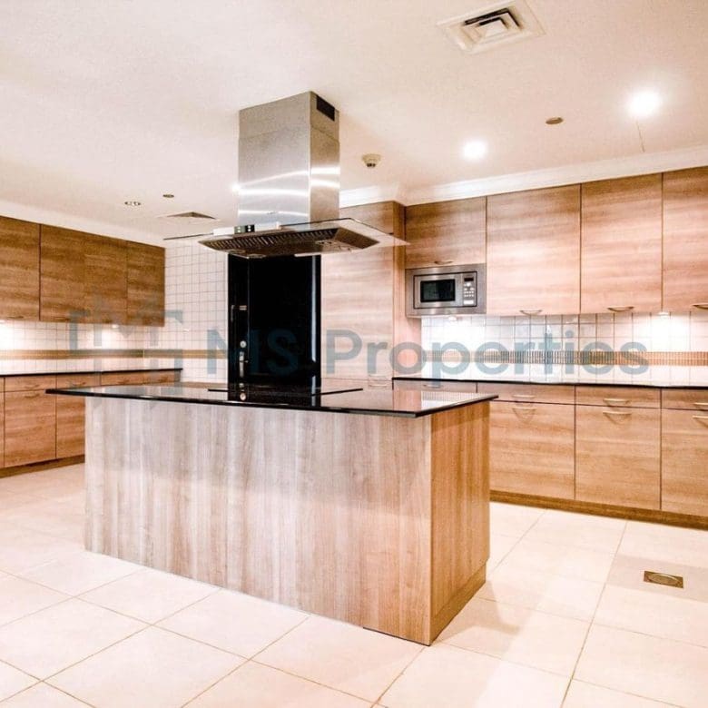 City Sophistication | 3BHK+Maid with Huge Balcony