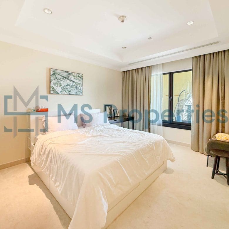 Beautiful 1BR Flat with Balcony +Kharama Included