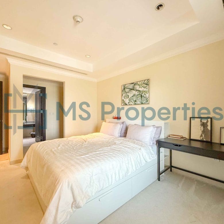 Beautiful 1BR Flat with Balcony +Kharama Included