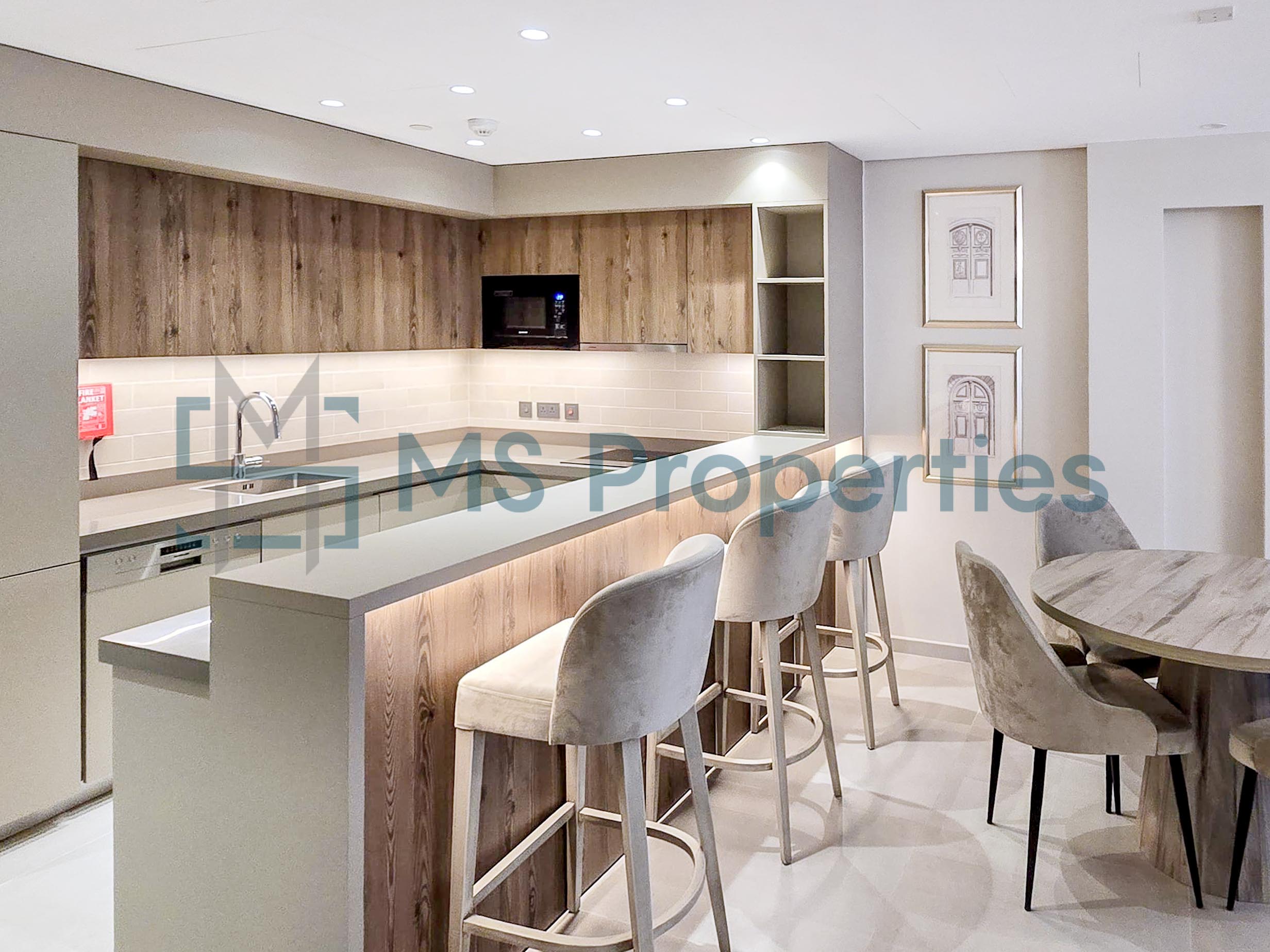 Stunning 1BHK Apartment in City Prime Location