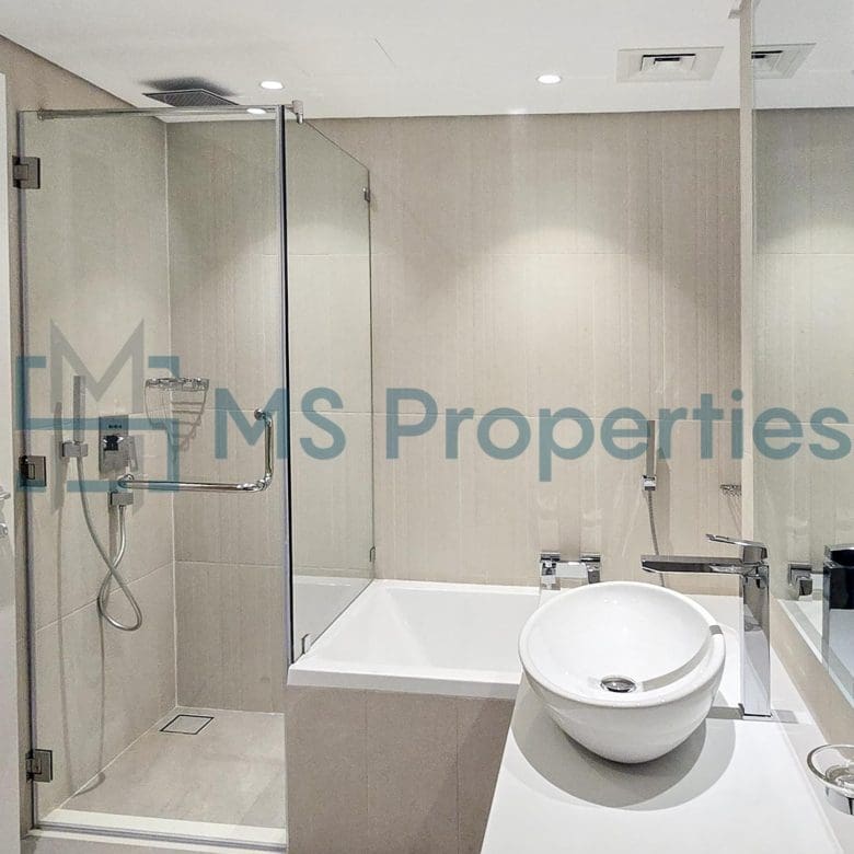 Stunning 1BHK Apartment in City Prime Location