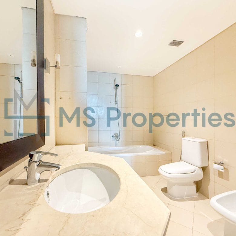 Unique Layout 1BR Apartment with Amazing Balcony
