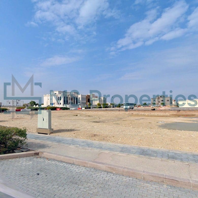 Great Deal 1010 SQM Lot for Sale in Lusail City