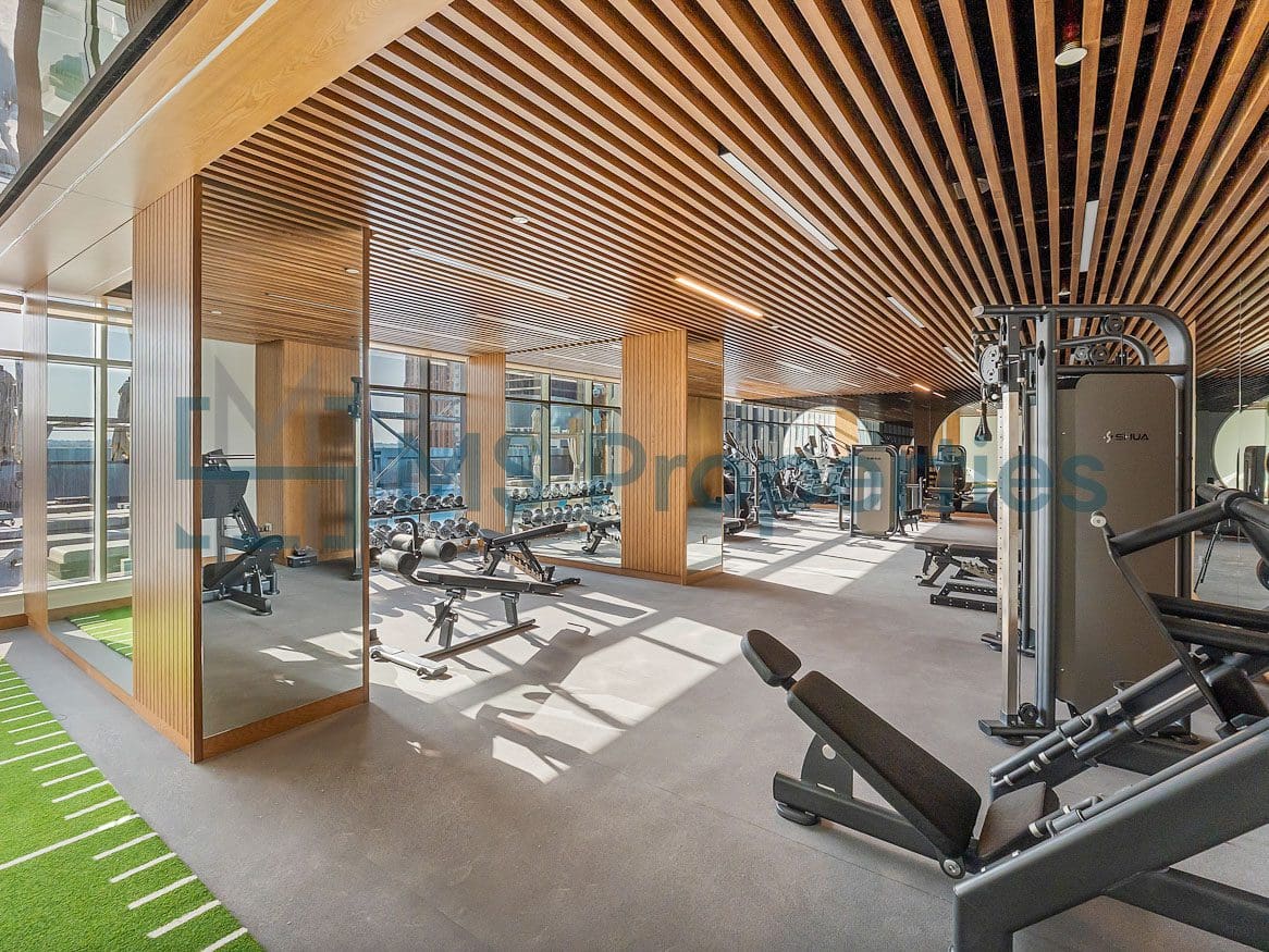 Stunning 1BHK Apartment in City Prime Location