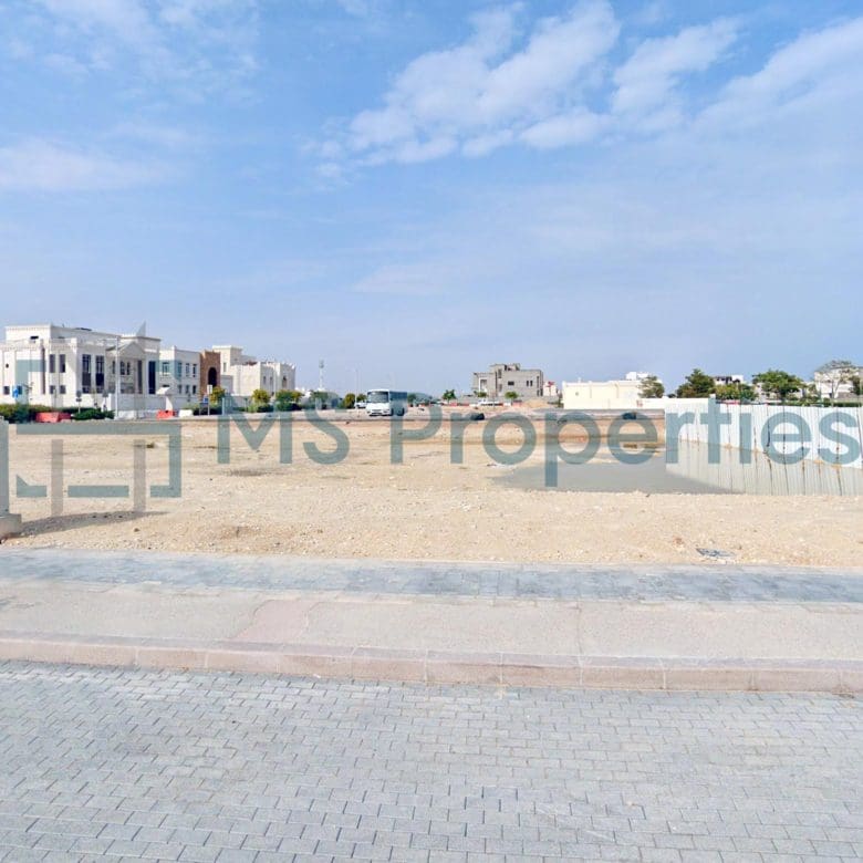 Great Deal 1010 SQM Lot for Sale in Lusail City