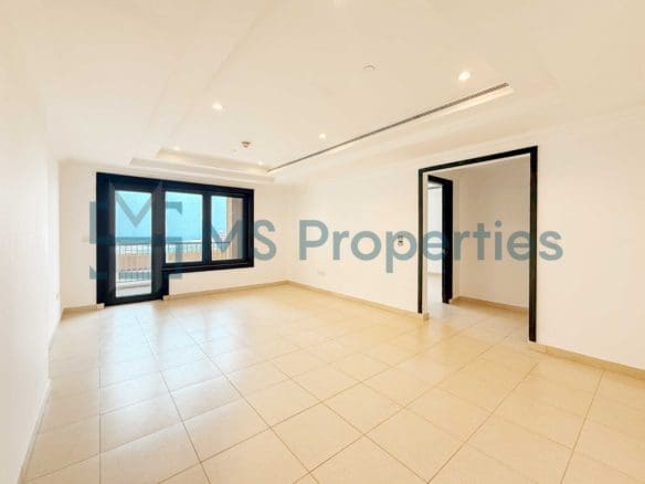 Unique Layout 1BR Apartment with Amazing Balcony