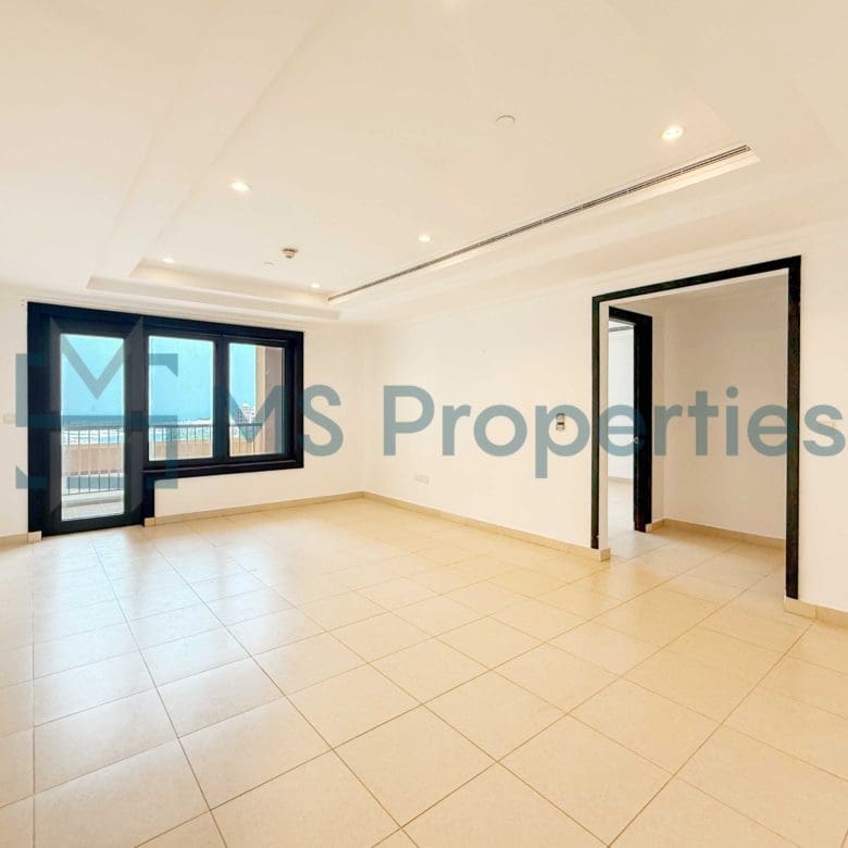 Unique Layout 1BR Apartment with Amazing Balcony