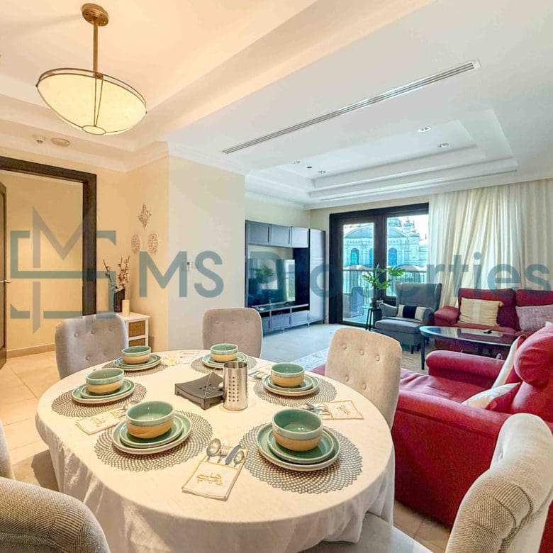 Beautiful 1BR Flat with Balcony +Kharama Included