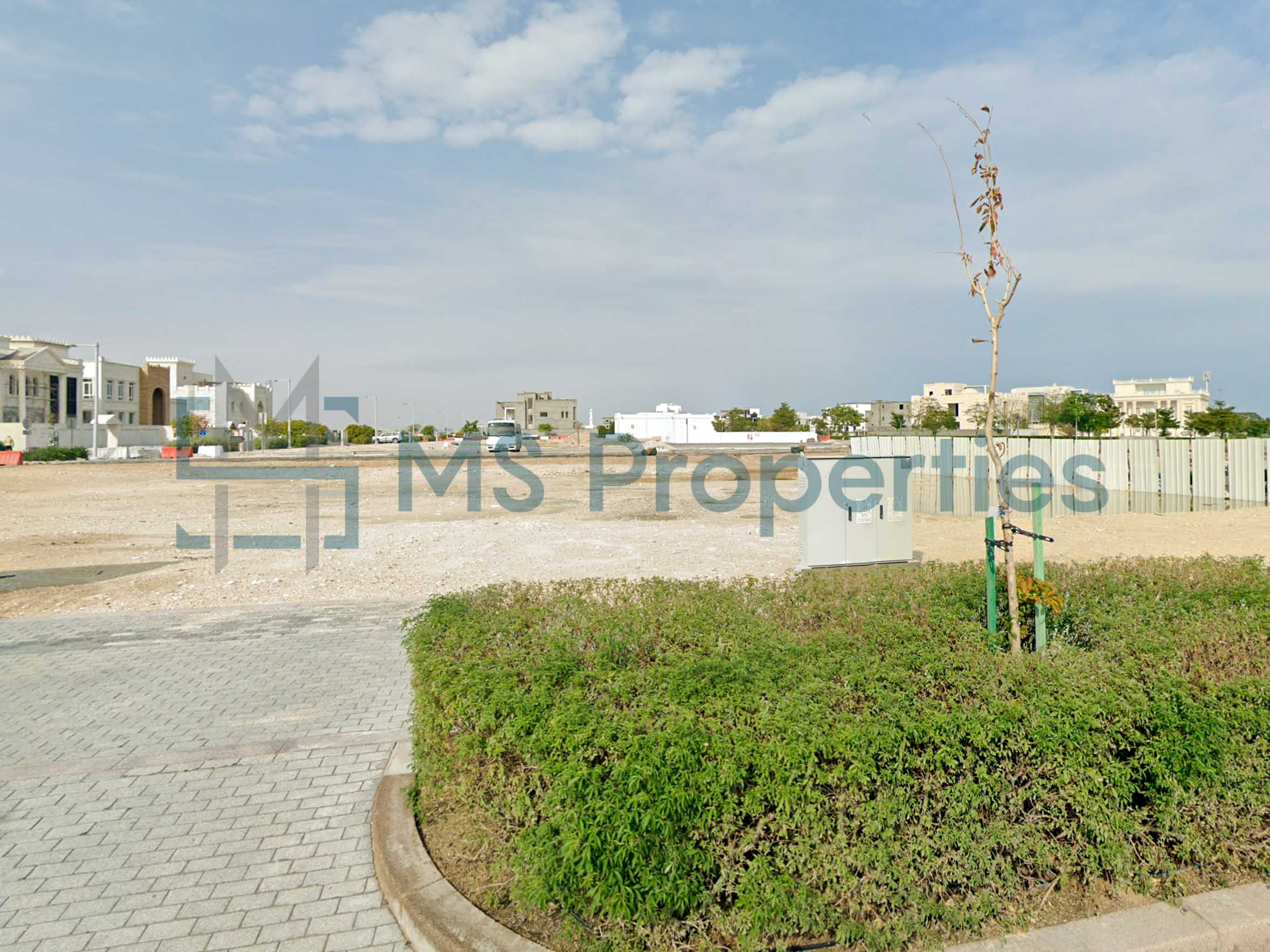 Great Deal 1010 SQM Lot for Sale in Lusail City