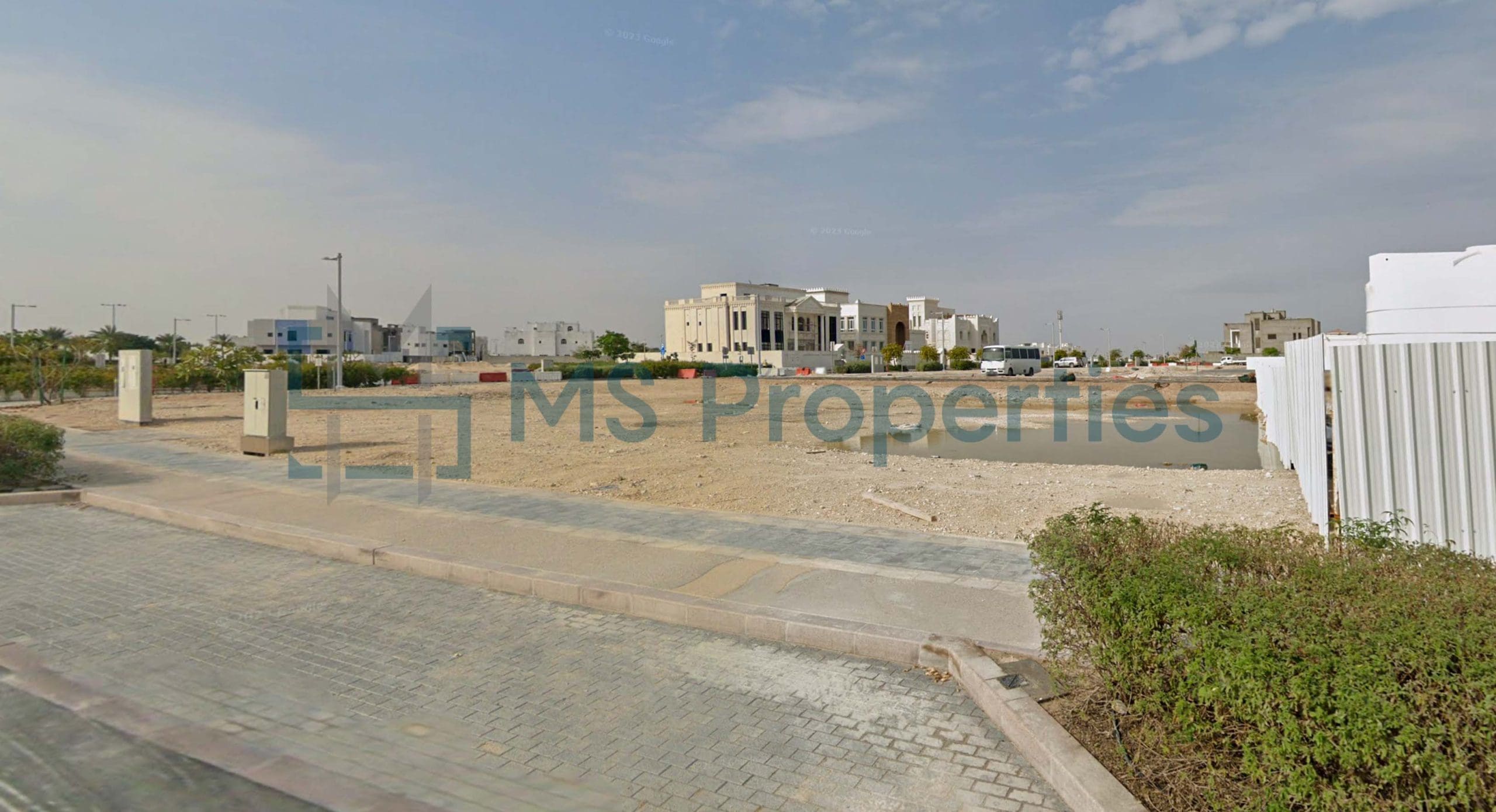 Great Deal 1010 SQM Lot for Sale in Lusail City