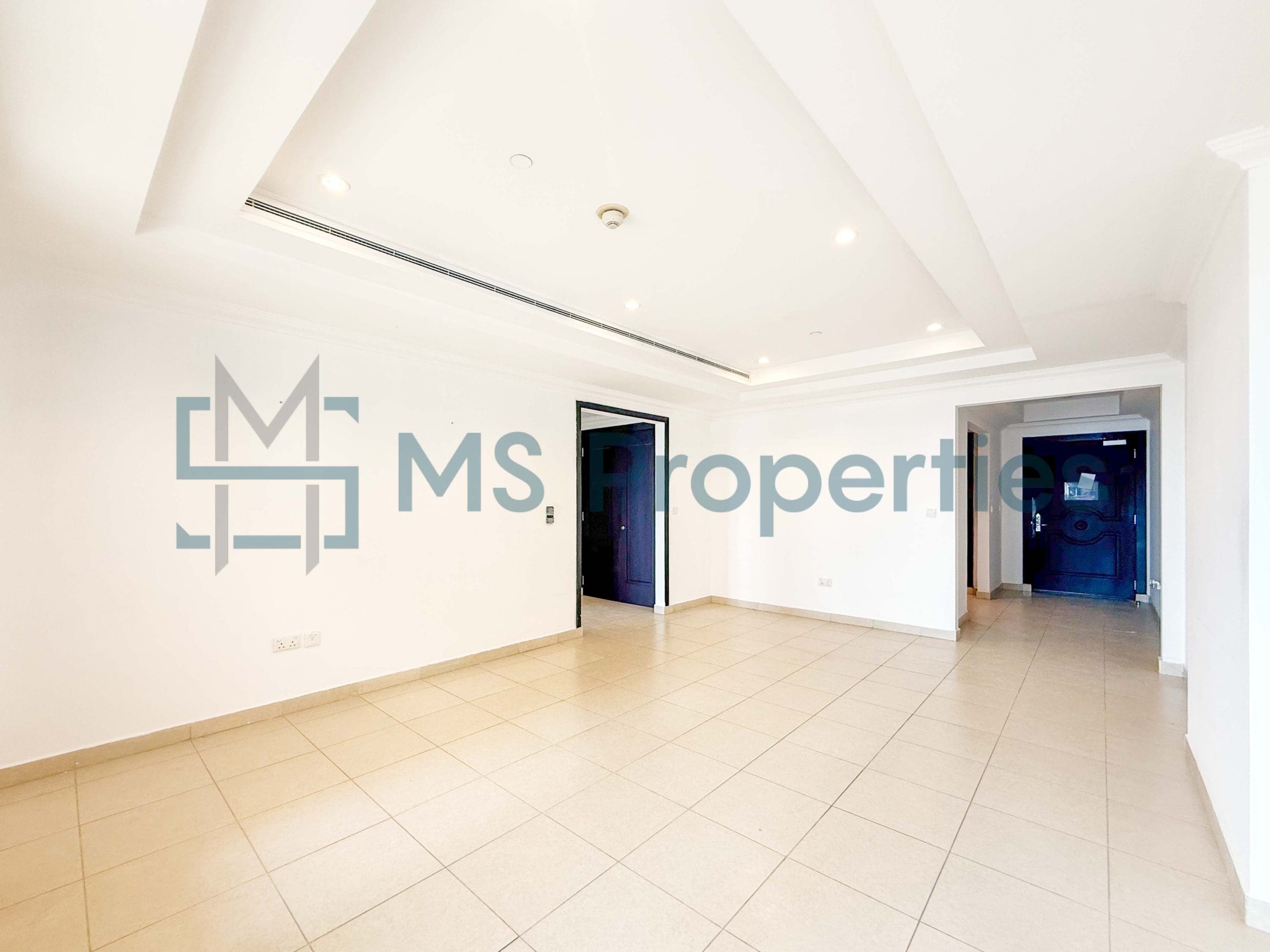 Unique Layout 1BR Apartment with Amazing Balcony