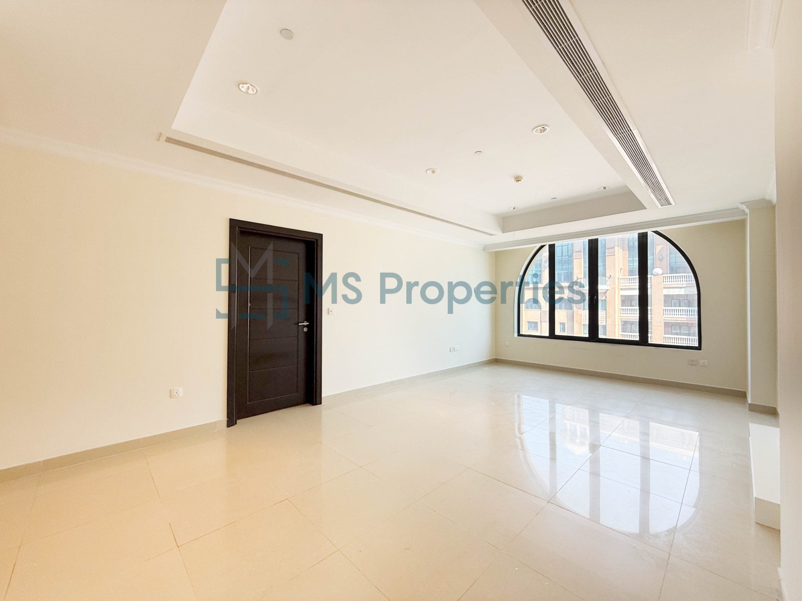 1 Modern 1BR Apartment in The Pearl with Marina View