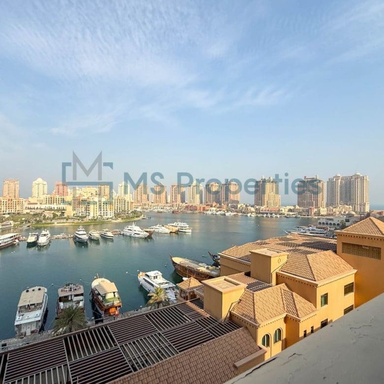 High-Floor 1BHK+ Office Apartment with Amazing View