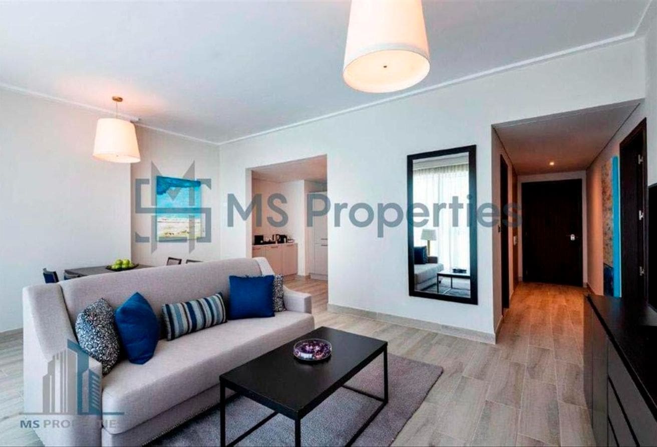 Amazing 1Bedroom Flat with Sea View in West Bay