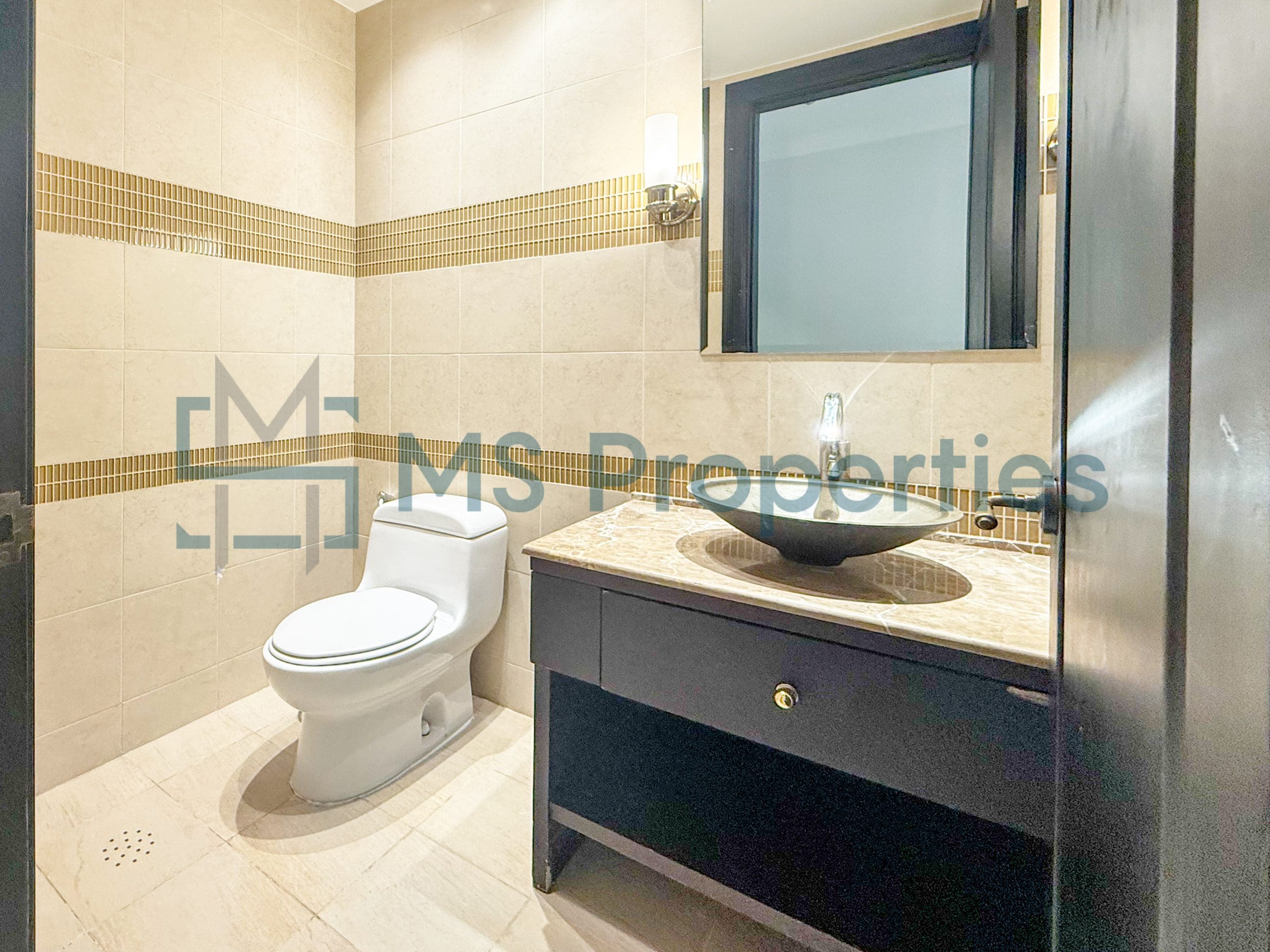 Great Deal Offer 2BHK Apartment for Sale