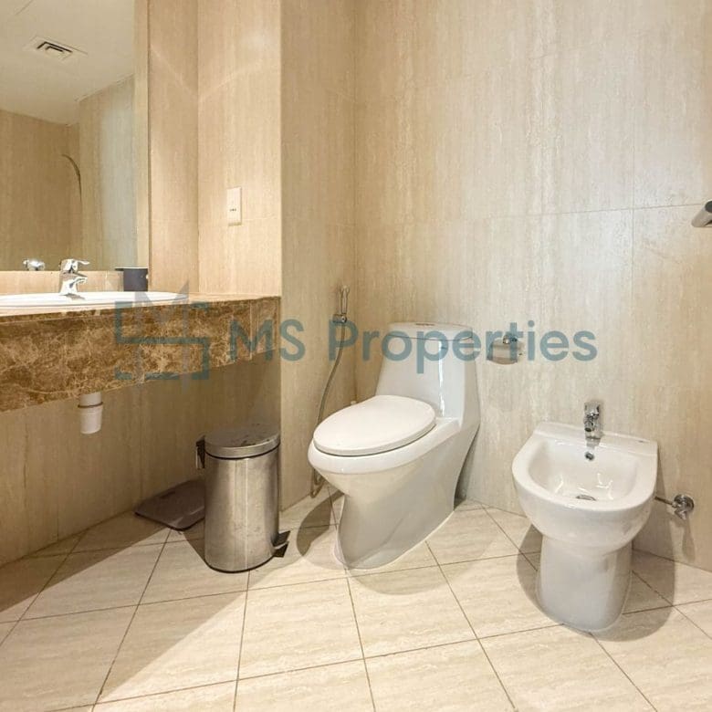 High-Floor 1BHK+Office Apartment | Including Bills