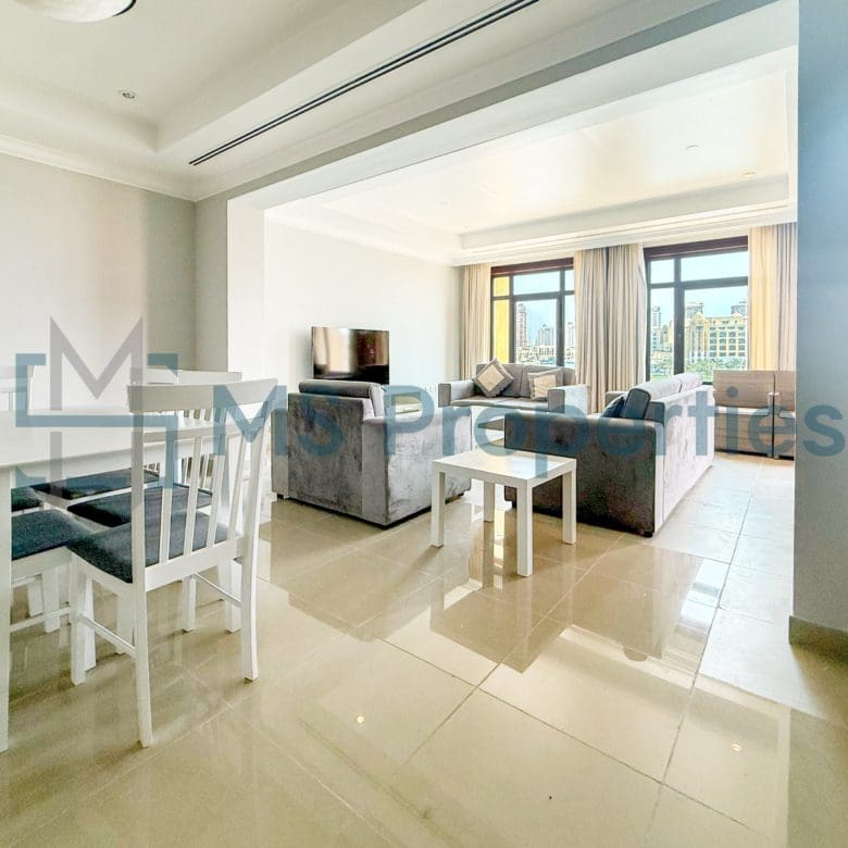 Contemporary 1BR Townhouse | Amazing View Balcony