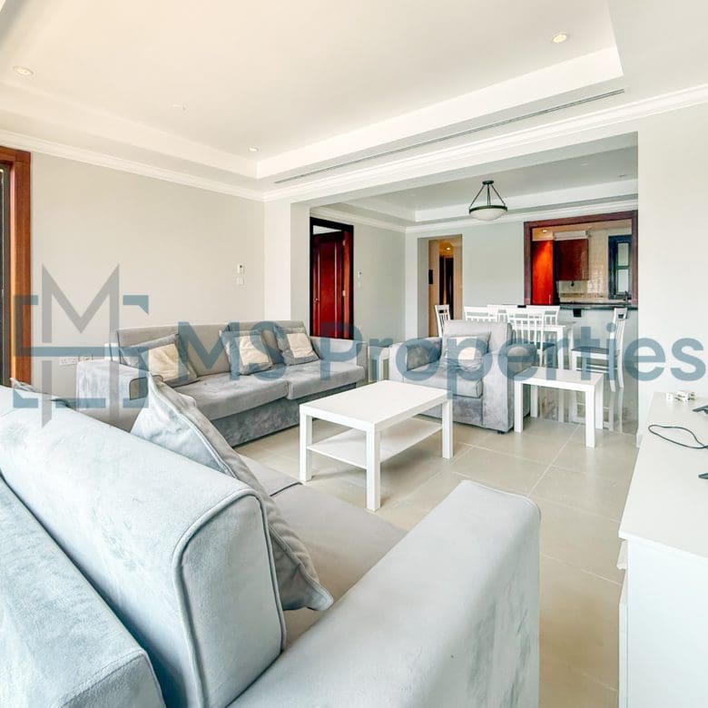 Contemporary 1BR Townhouse | Amazing View Balcony